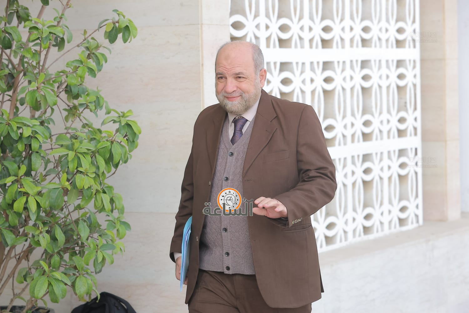 Madar Al-Saa Images 0.582889618155812