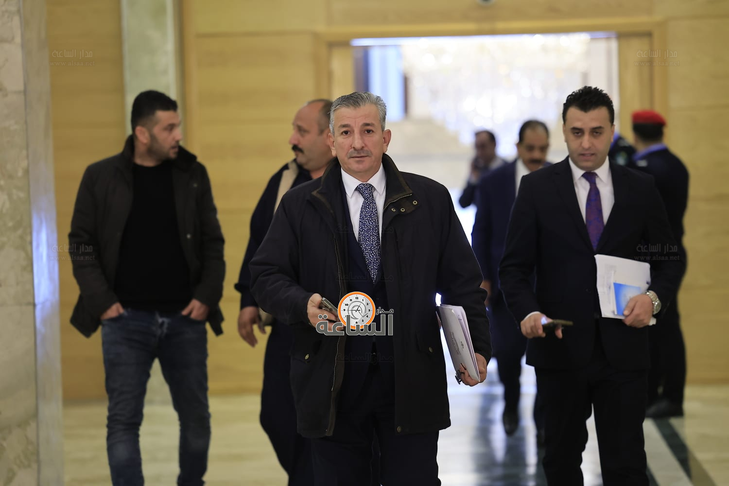 Madar Al-Saa Images 0.4245689950873205