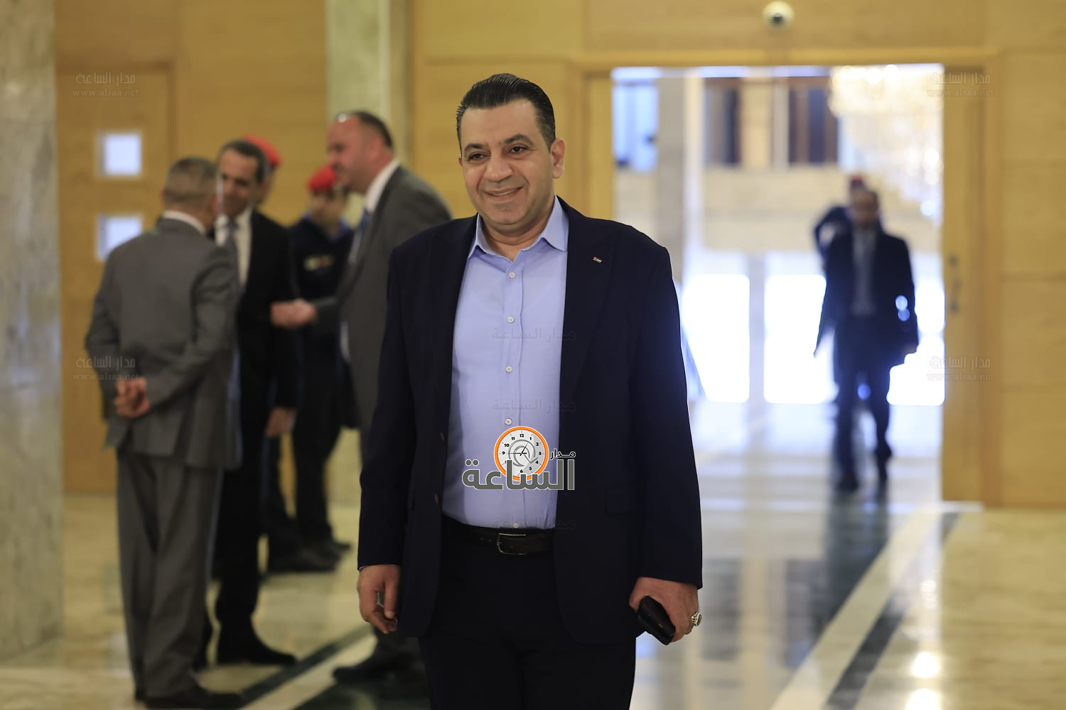 Madar Al-Saa Images 0.3746157363686593