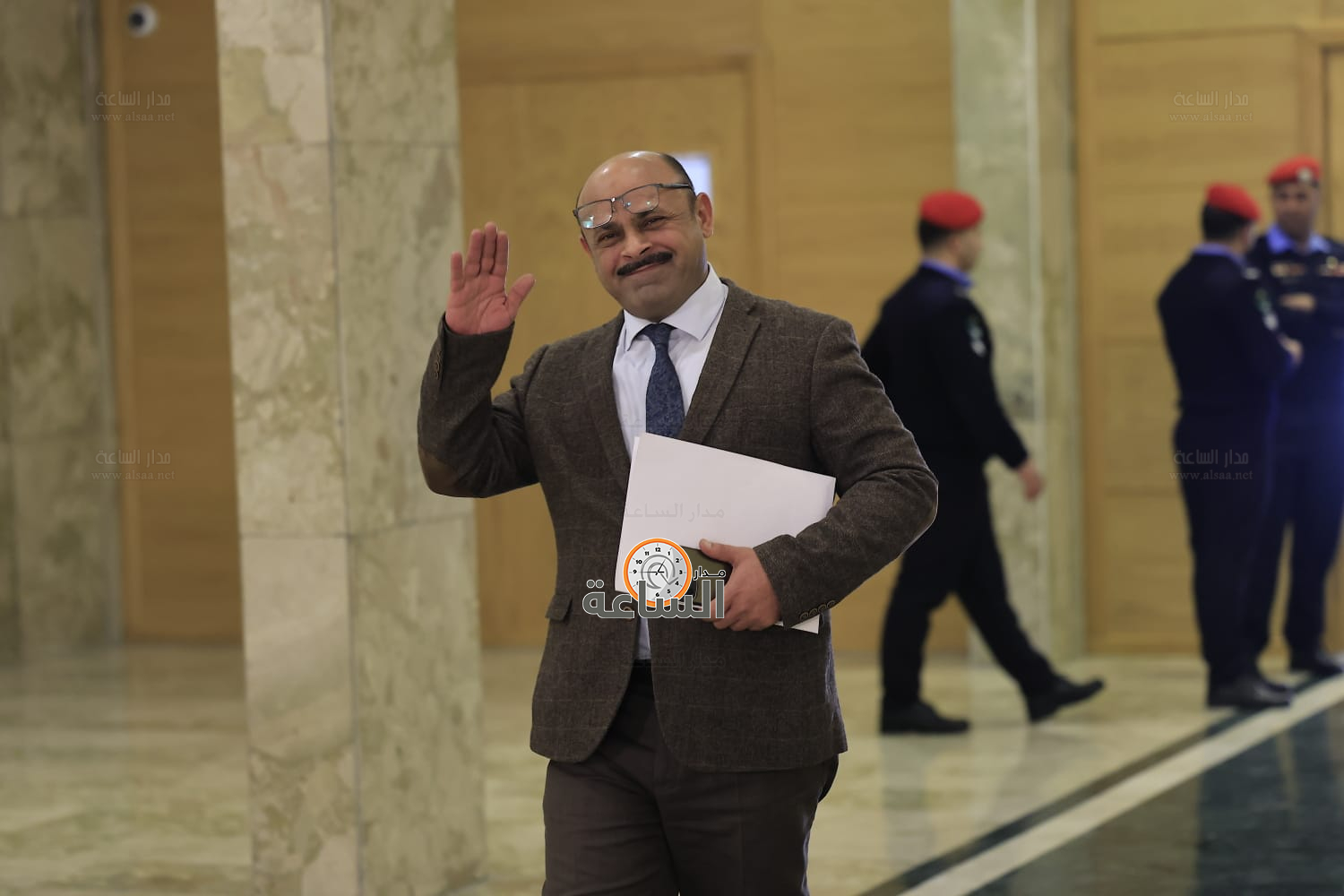 Madar Al-Saa Images 0.21740285147008875