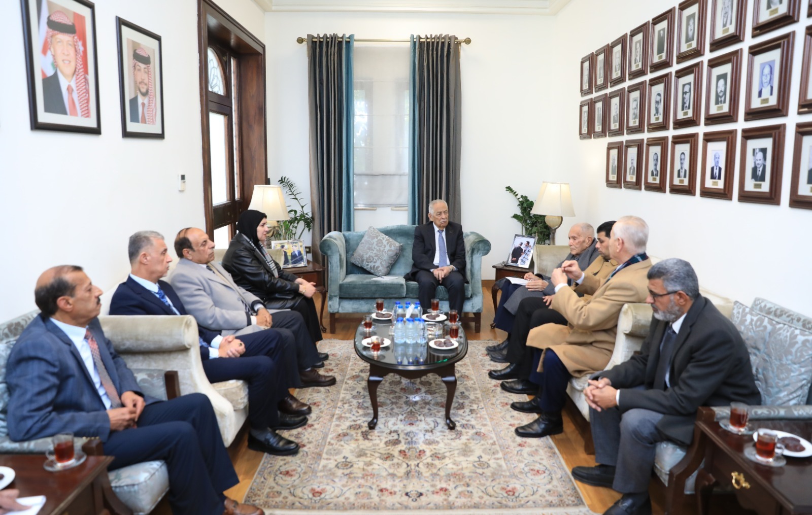 Madar Al-Saa Images 0.23800336244977072