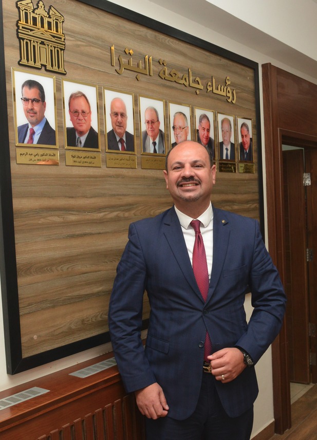 Madar Al-Saa Images 0.18831069008892853