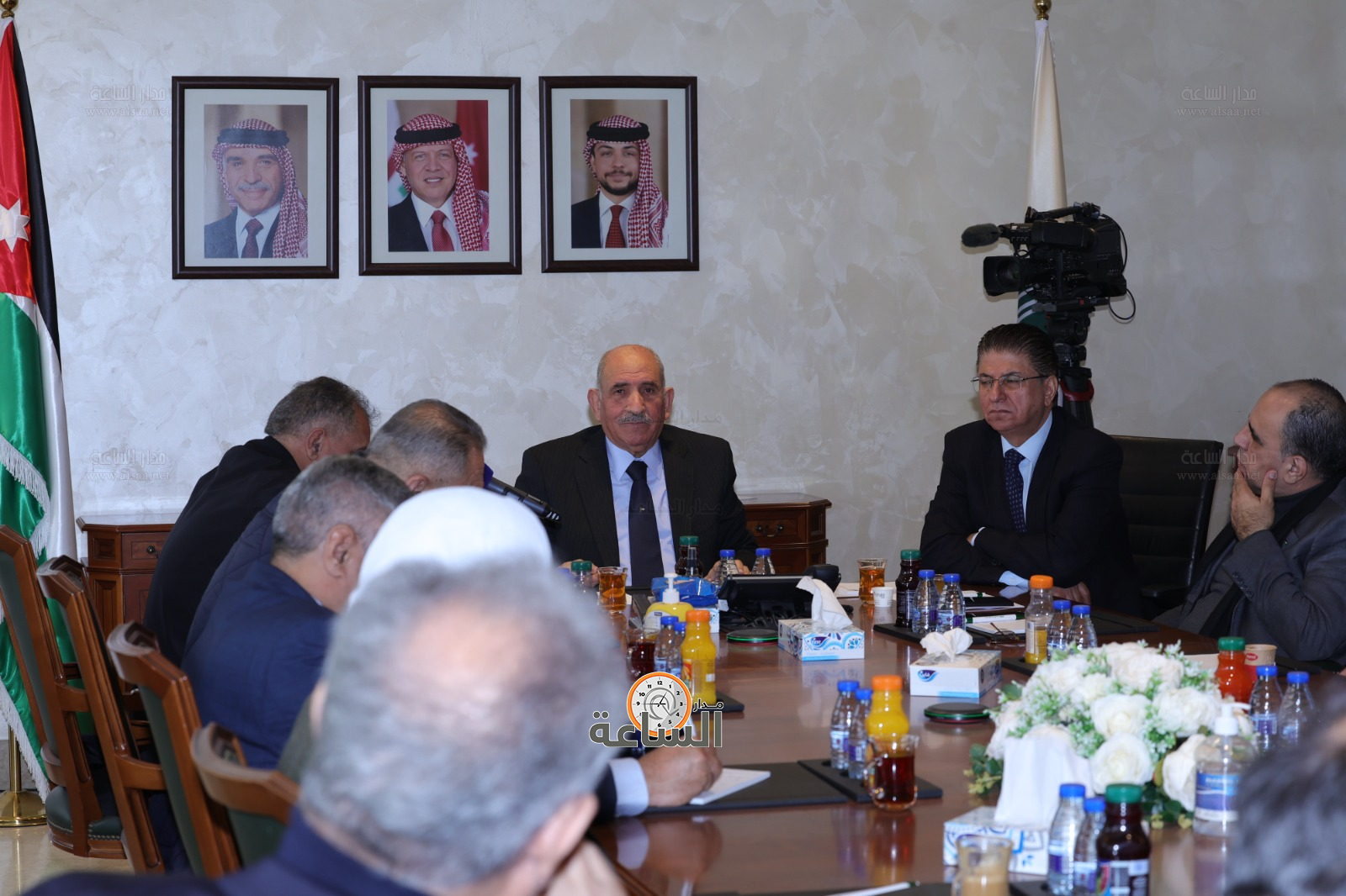 Madar Al-Saa Images 0.4957070901203715