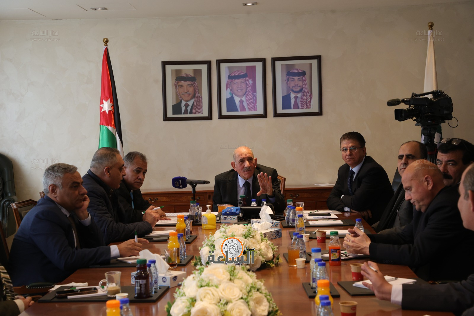 Madar Al-Saa Images 0.3612517853246391