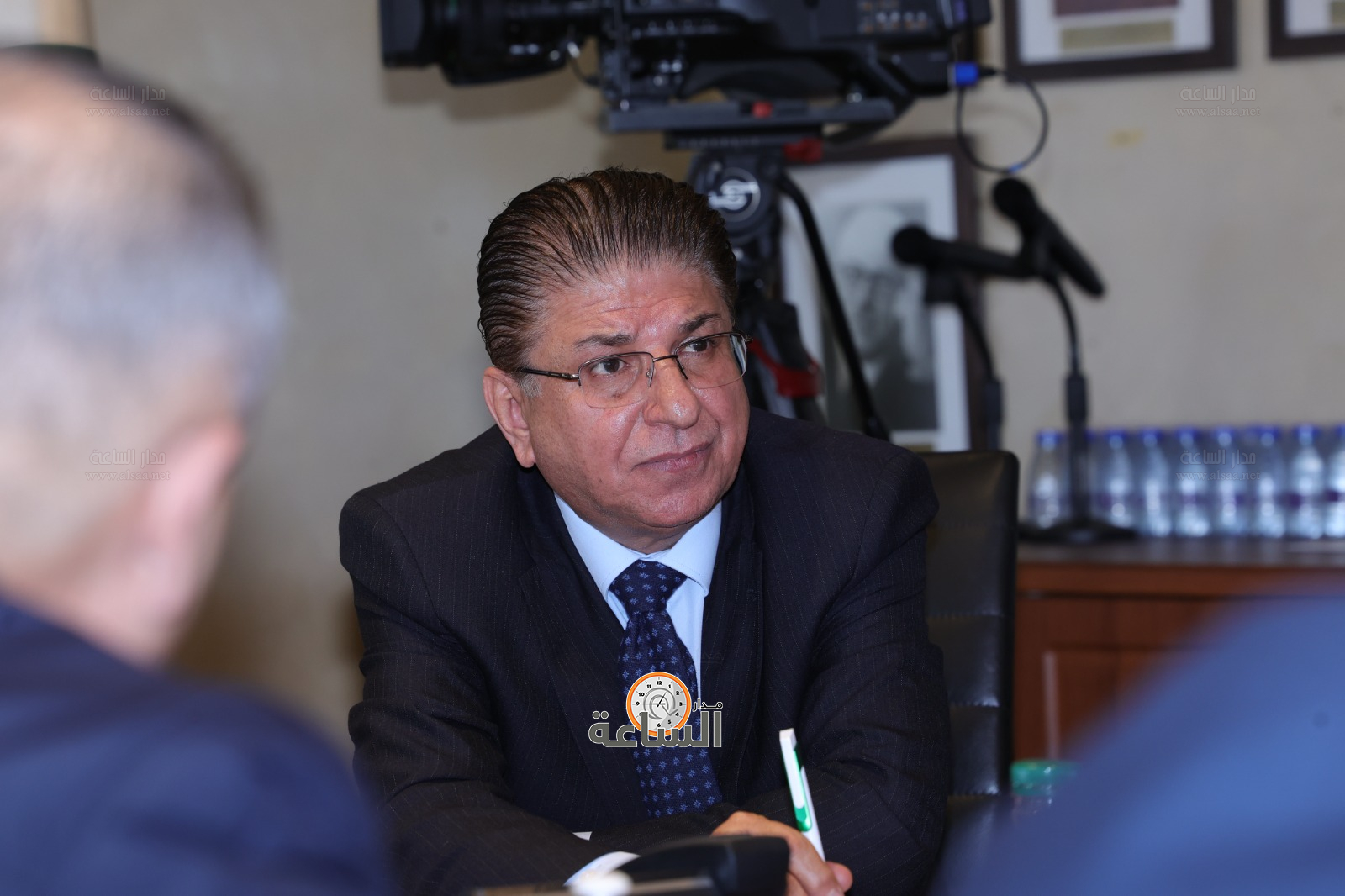 Madar Al-Saa Images 0.6001948845382717