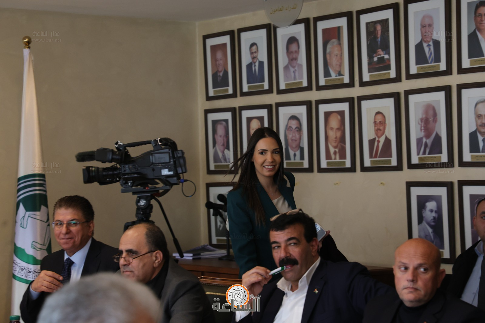 Madar Al-Saa Images 0.2166576382459009