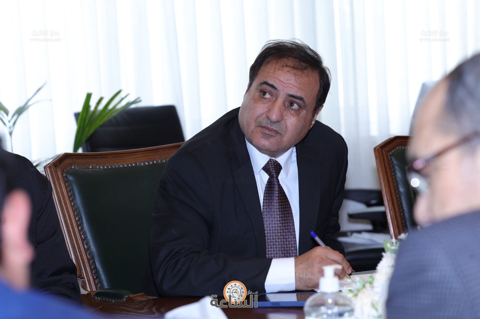 Madar Al-Saa Images 0.5769568421969122