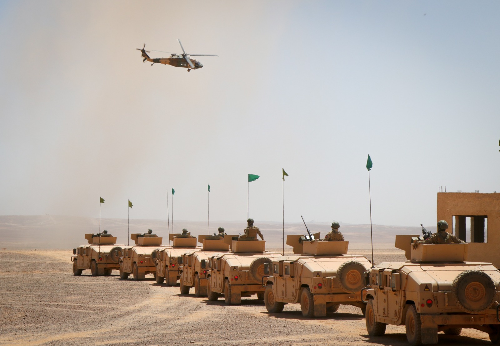 Madar Al-Saa Images 0.6556065324527471