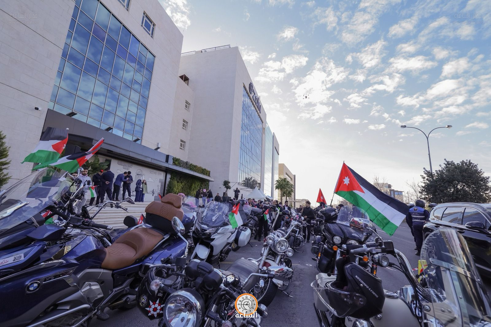 Madar Al-Saa Images 0.985288626036741