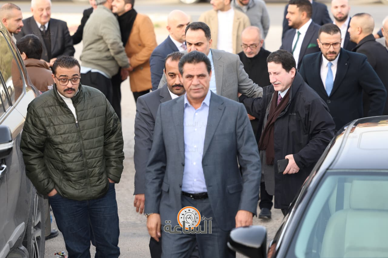 Madar Al-Saa Images 0.3910264591500173