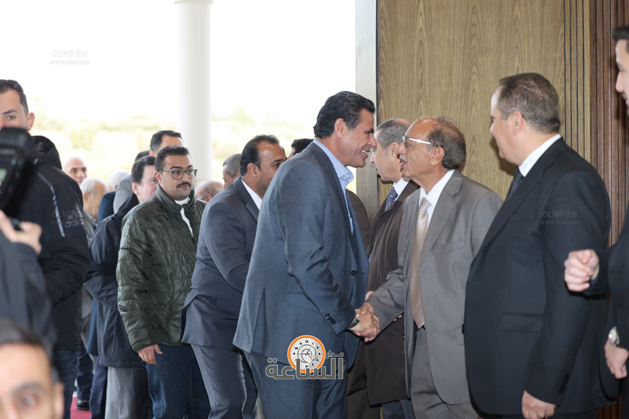 Madar Al-Saa Images 0.4402247966039089