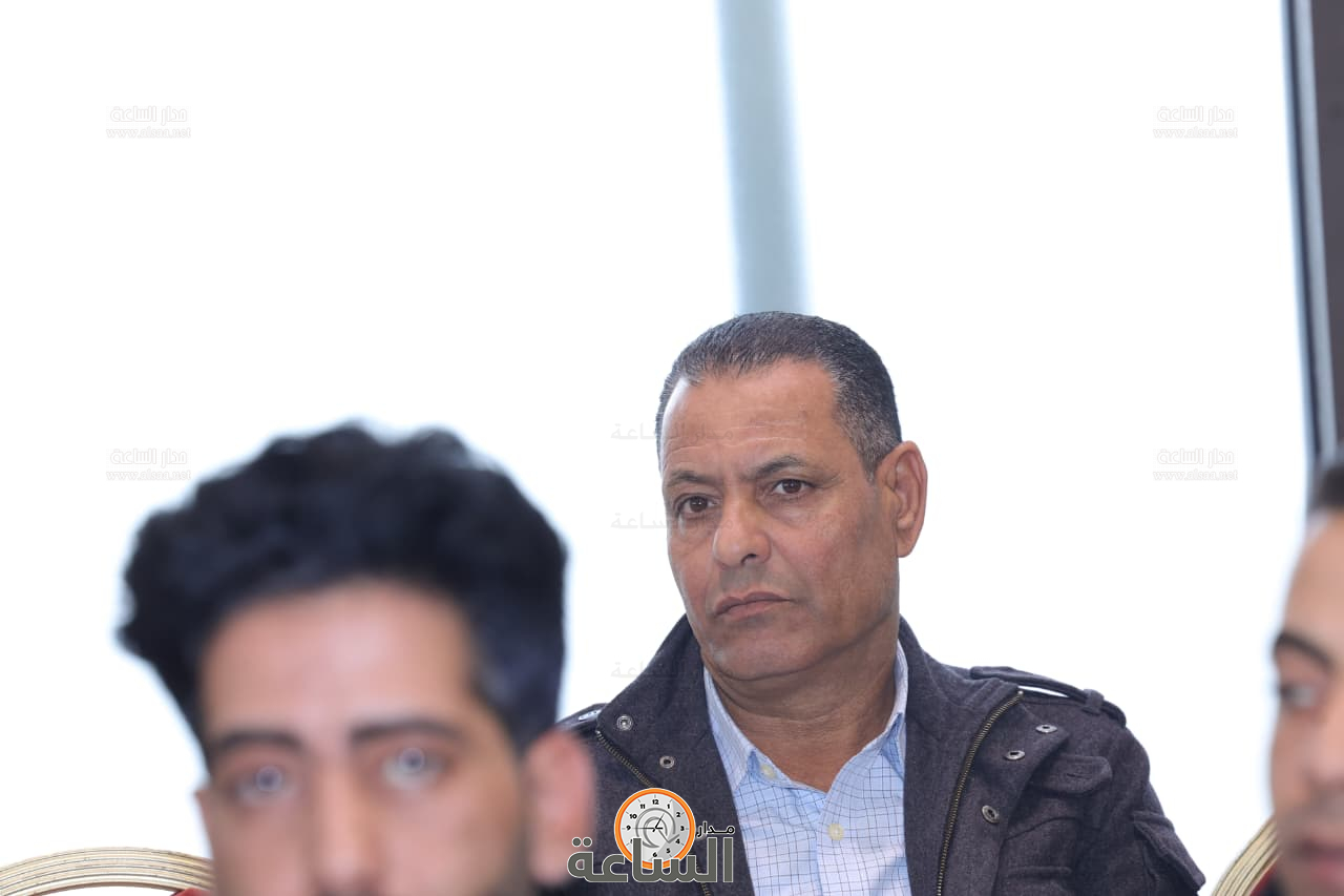 Madar Al-Saa Images 0.9930473506181656