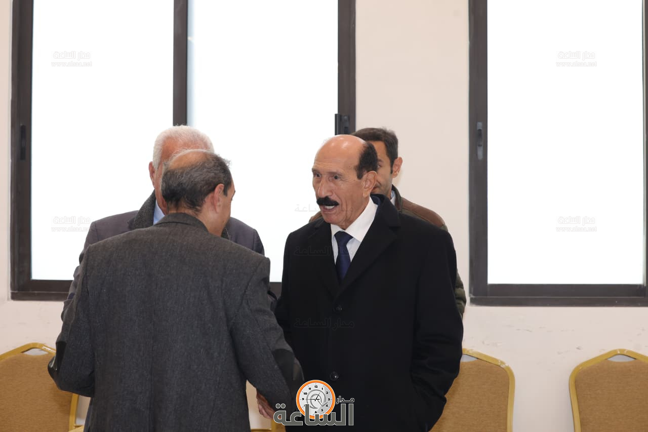 Madar Al-Saa Images 0.4787061707303535