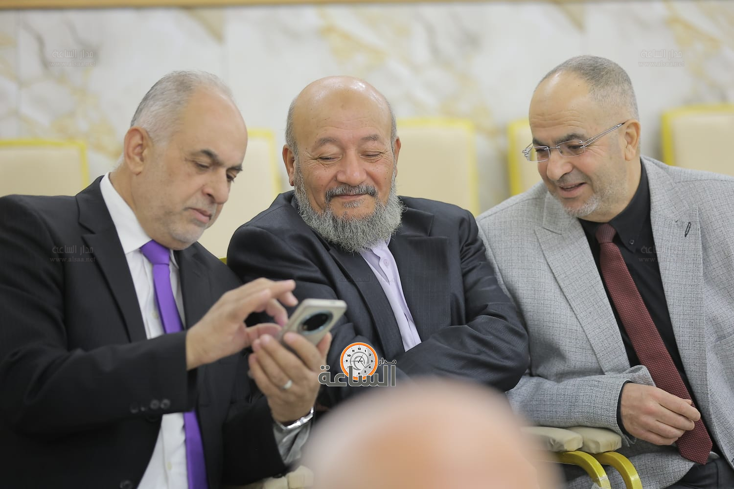 Madar Al-Saa Images 0.6578608371193936