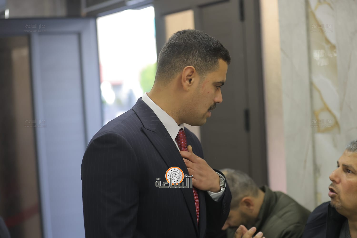 Madar Al-Saa Images 0.6054902747376717