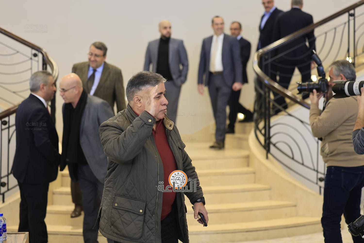 Madar Al-Saa Images 0.5477358066487966