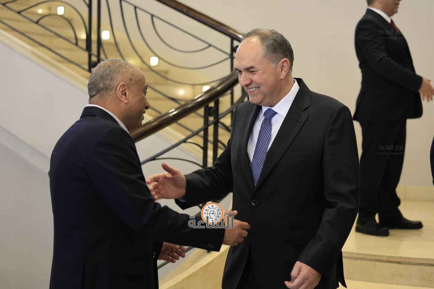 Madar Al-Saa Images 0.9669077785088818