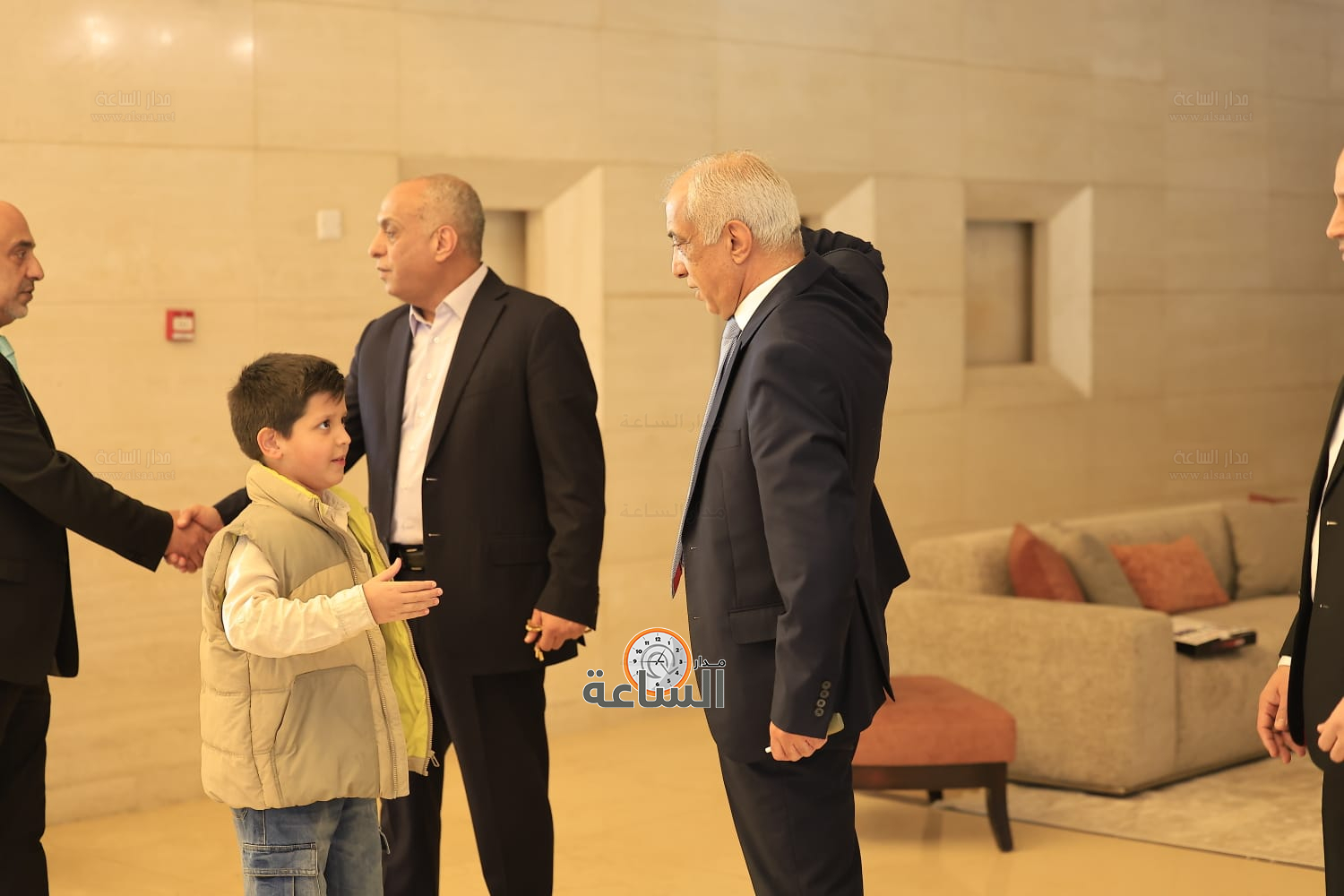 Madar Al-Saa Images 0.5612544709680689