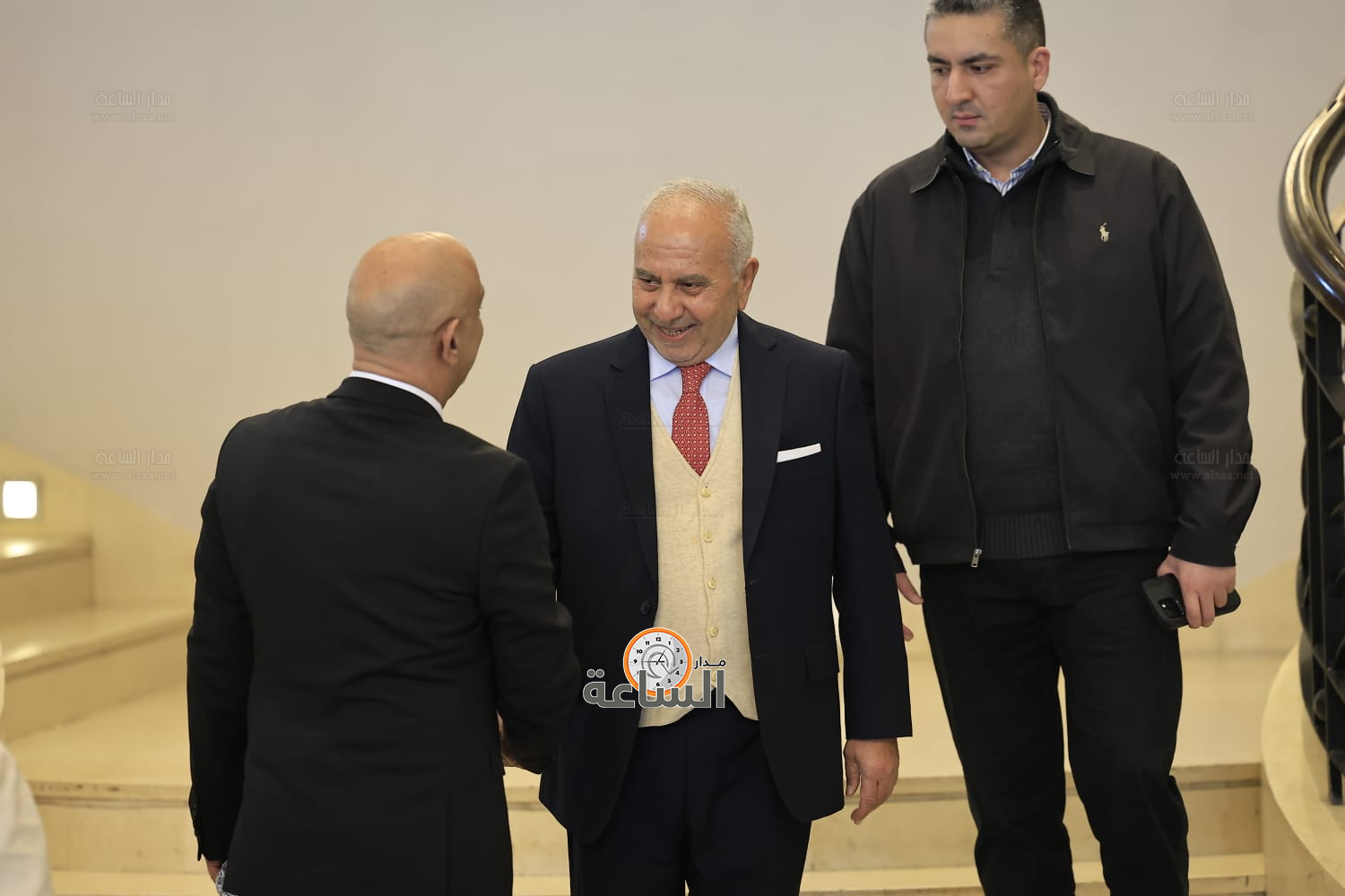 Madar Al-Saa Images 0.591934907588347