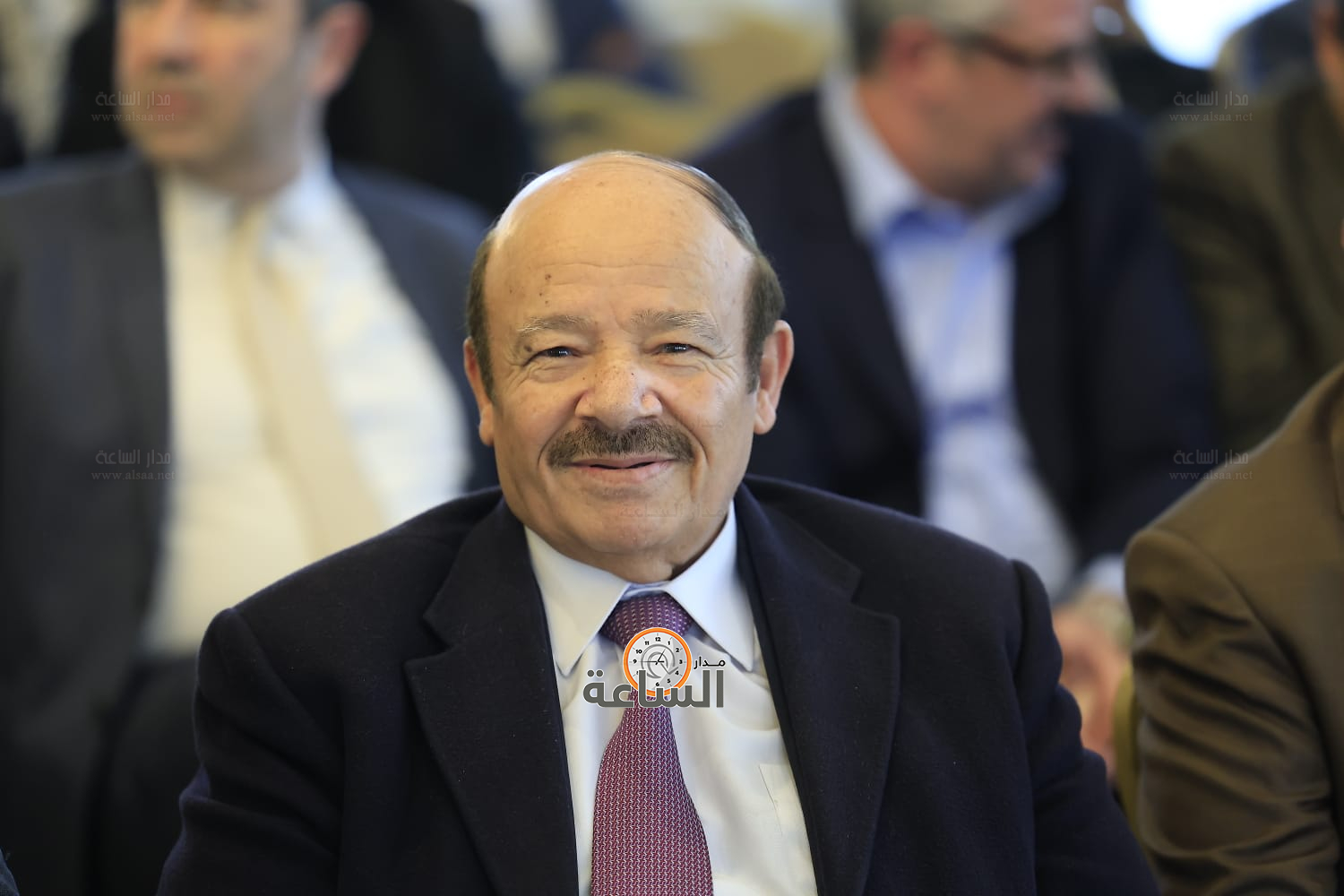 Madar Al-Saa Images 0.4150873140721756