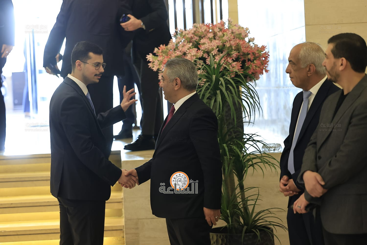 Madar Al-Saa Images 0.21430341157851085