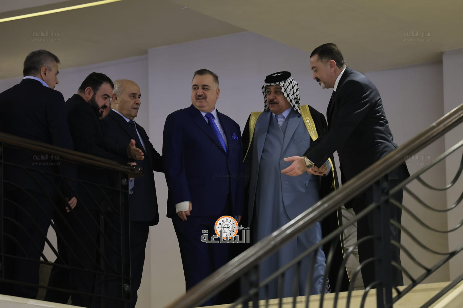 Madar Al-Saa Images 0.33322617866224025