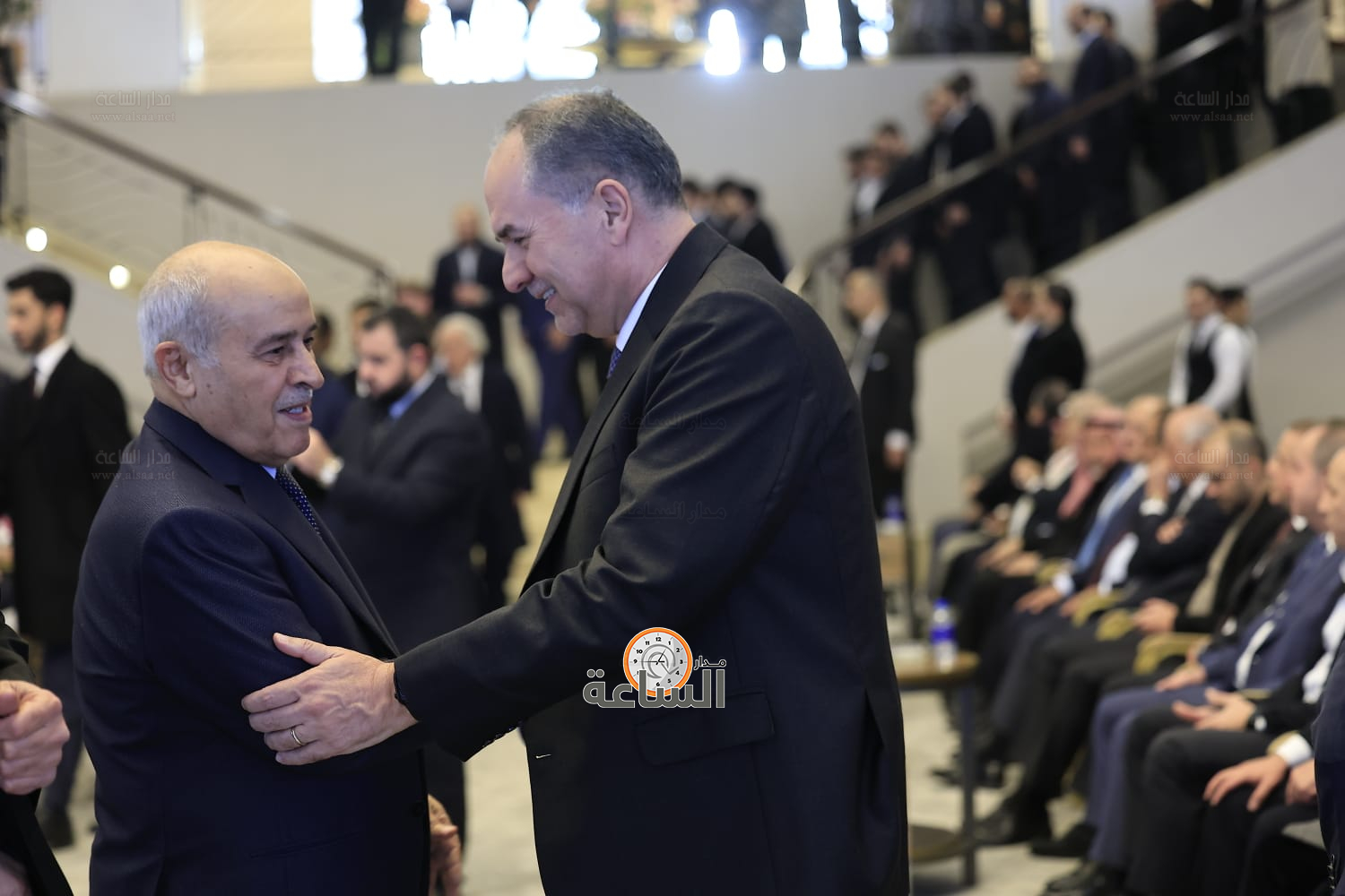 Madar Al-Saa Images 0.7841109864847171