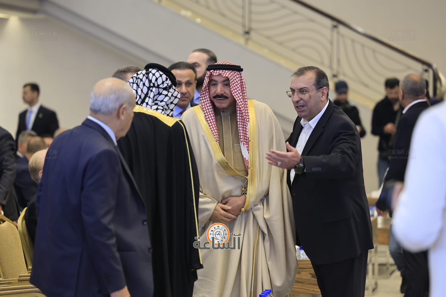 Madar Al-Saa Images 0.443914182550736