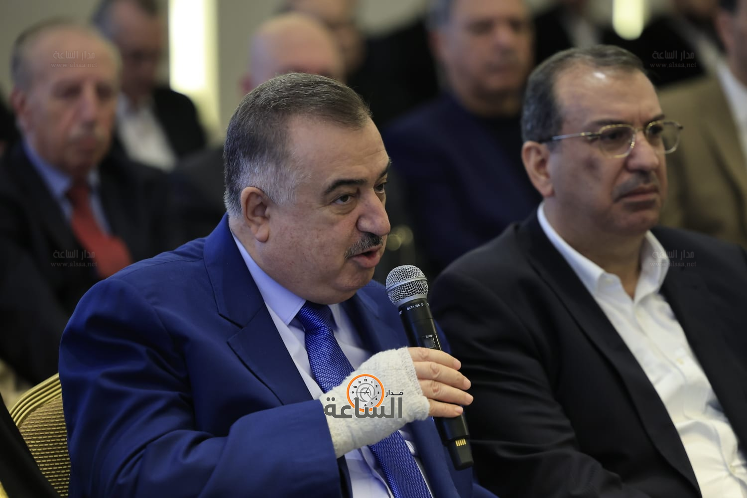 Madar Al-Saa Images 0.4692007462621294