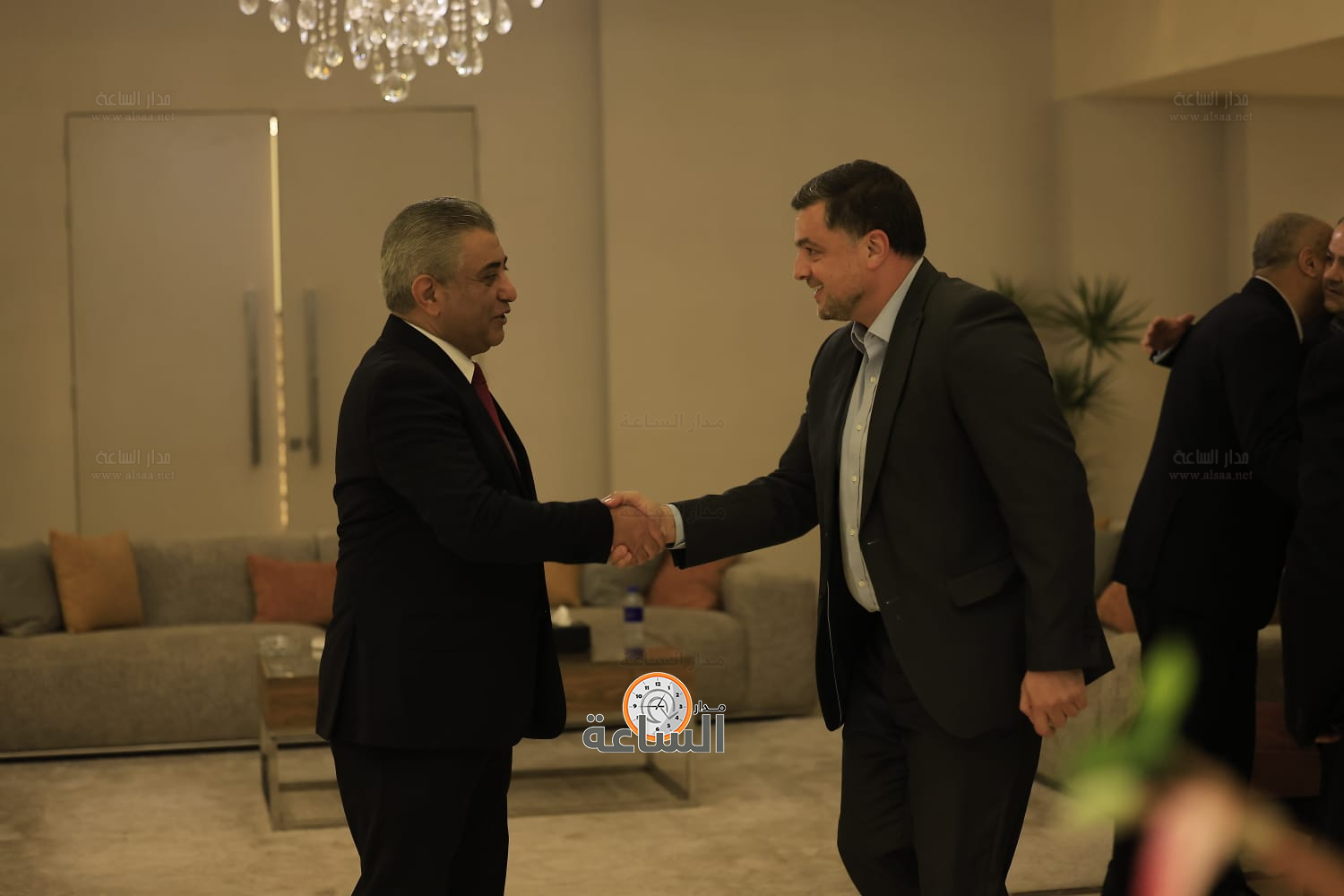 Madar Al-Saa Images 0.3000195590441611