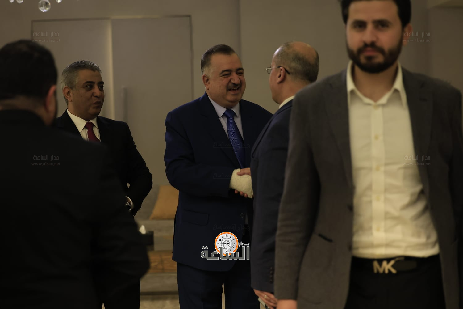 Madar Al-Saa Images 0.16616782920948892