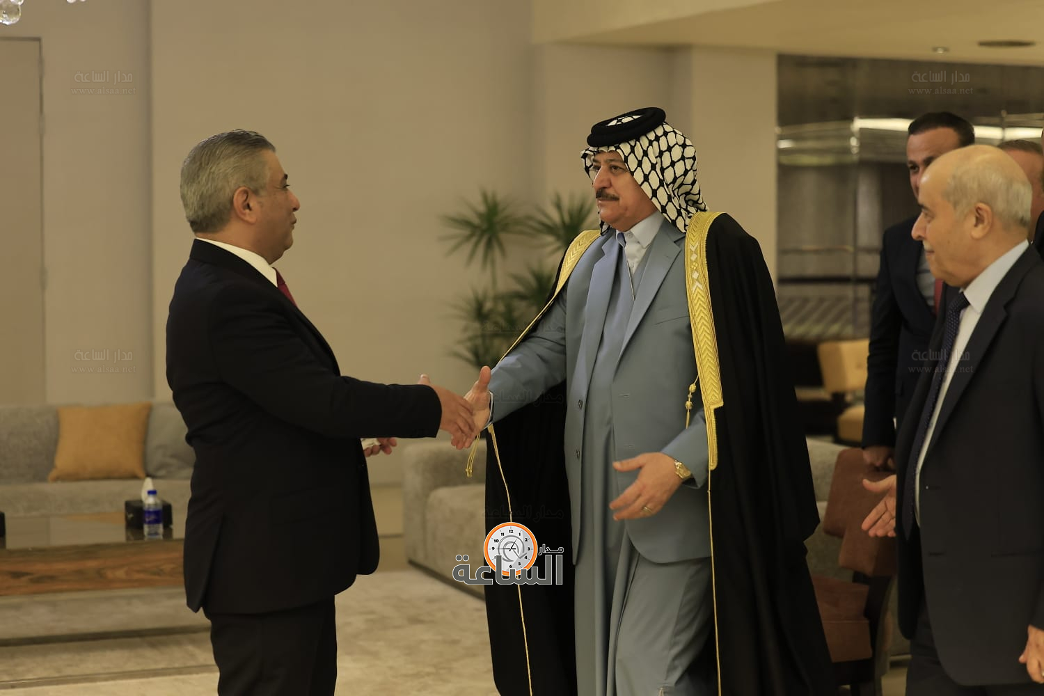 Madar Al-Saa Images 0.4404322260960809