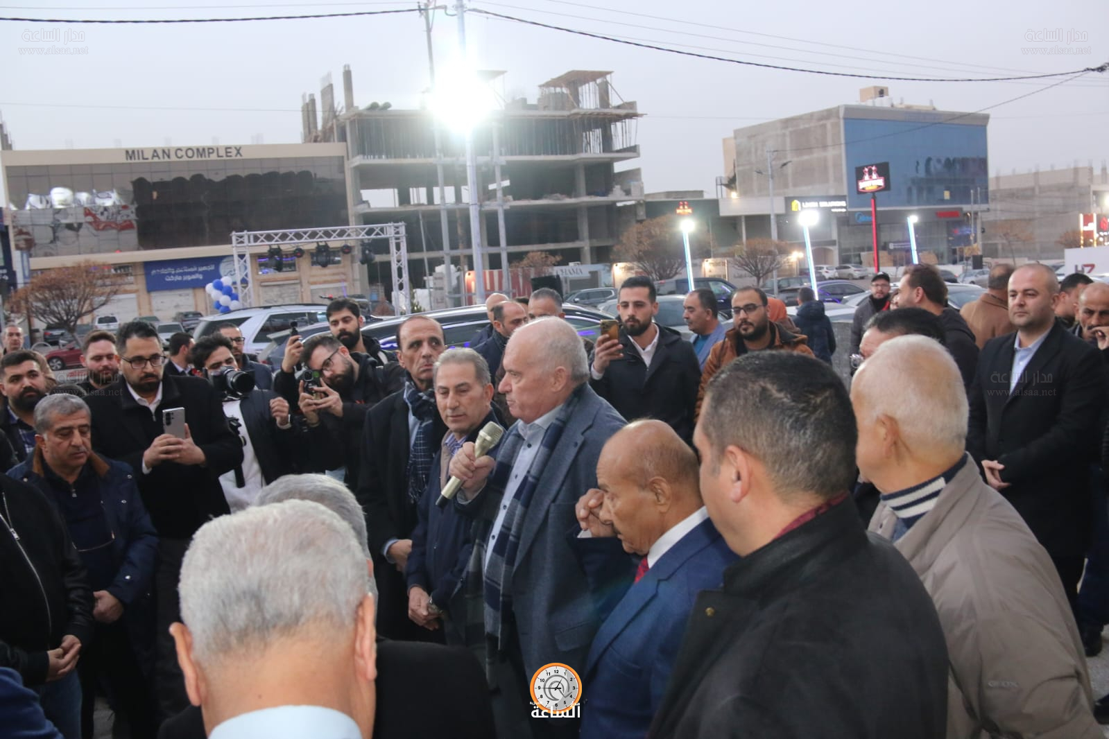 Madar Al-Saa Images 0.7428597430010943