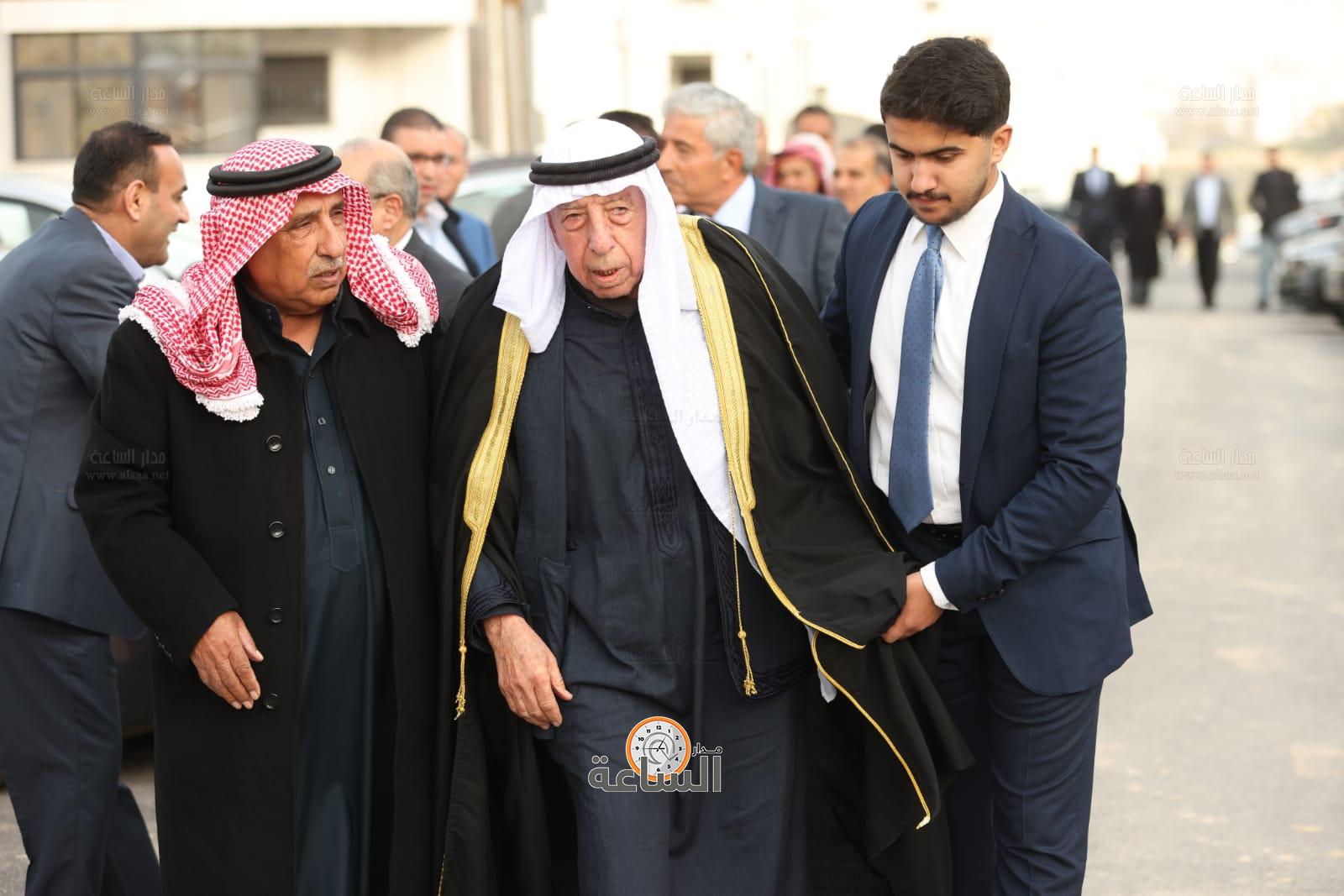 Madar Al-Saa Images 0.042229509170625956