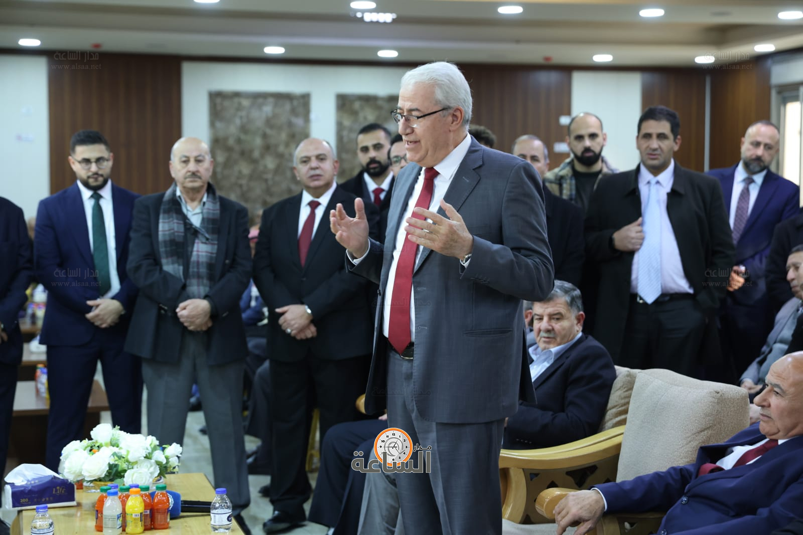 Madar Al-Saa Images 0.13202487904969684