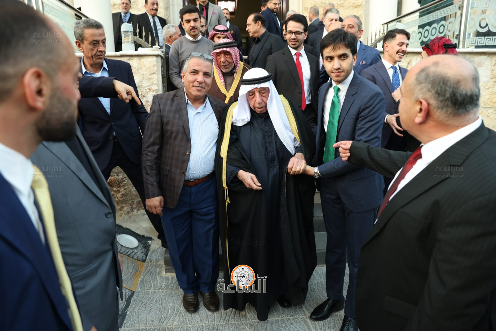 Madar Al-Saa Images 0.8664808372069179