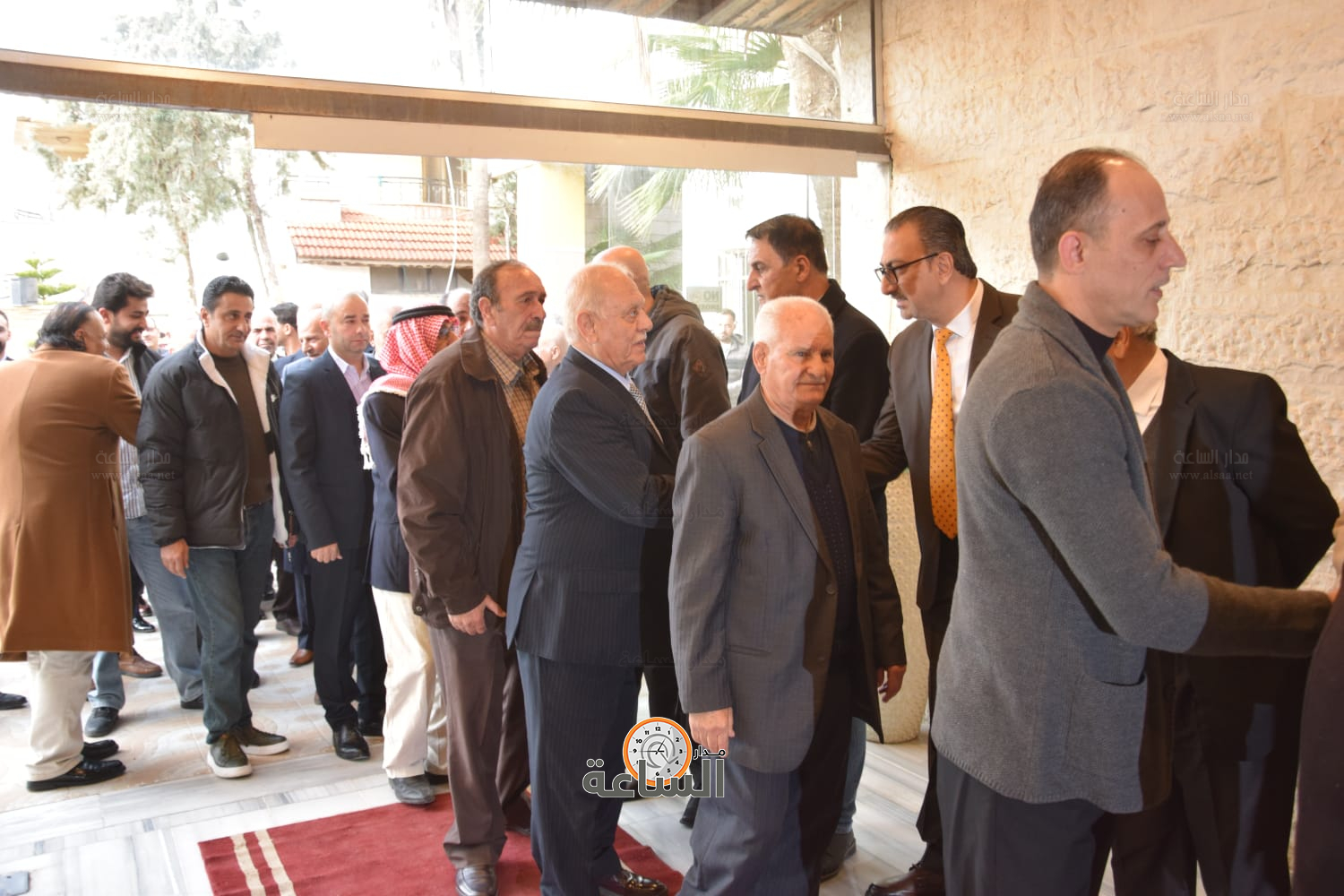 Madar Al-Saa Images 0.5944223745839579