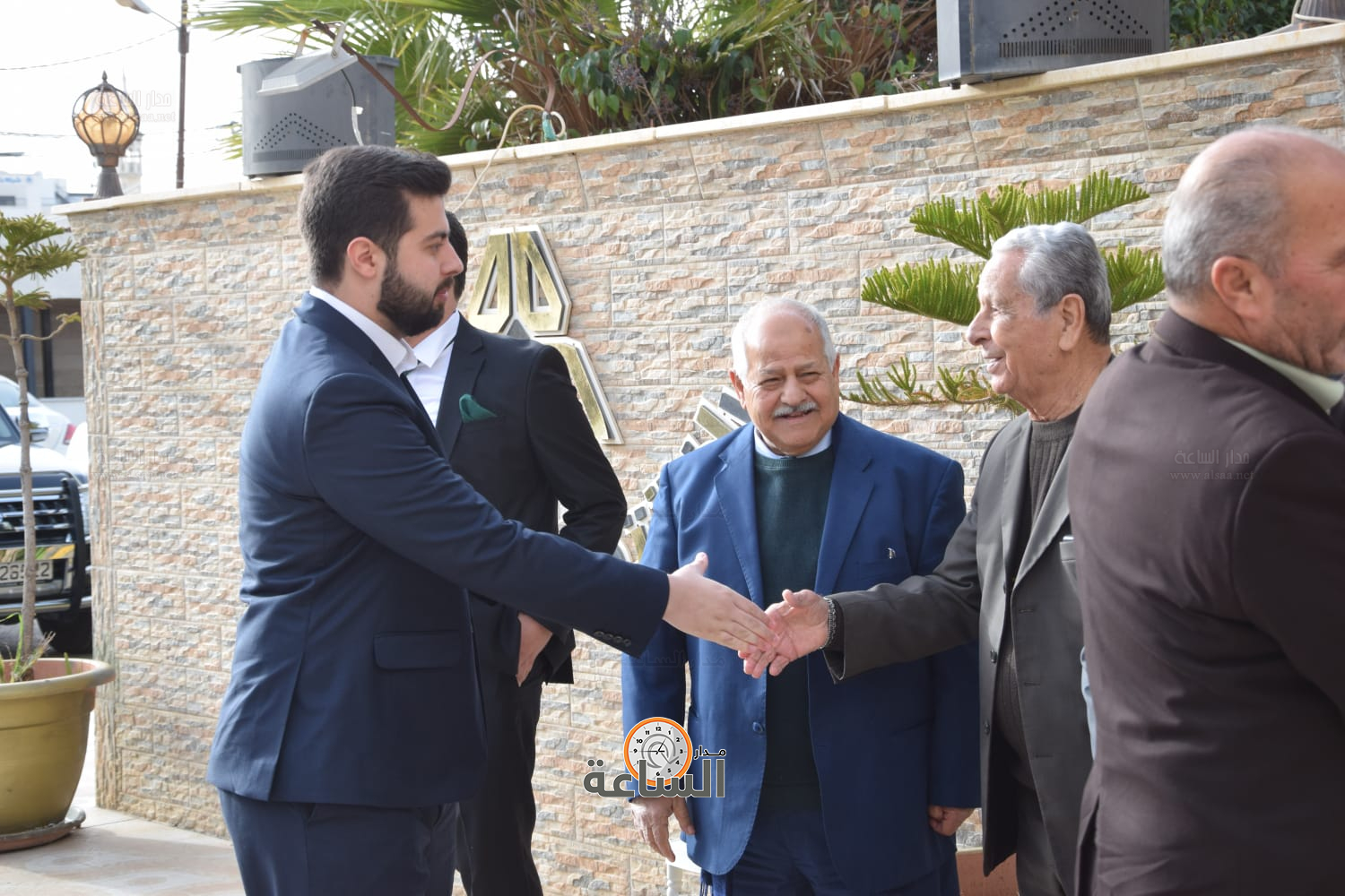 Madar Al-Saa Images 0.09940510341135023