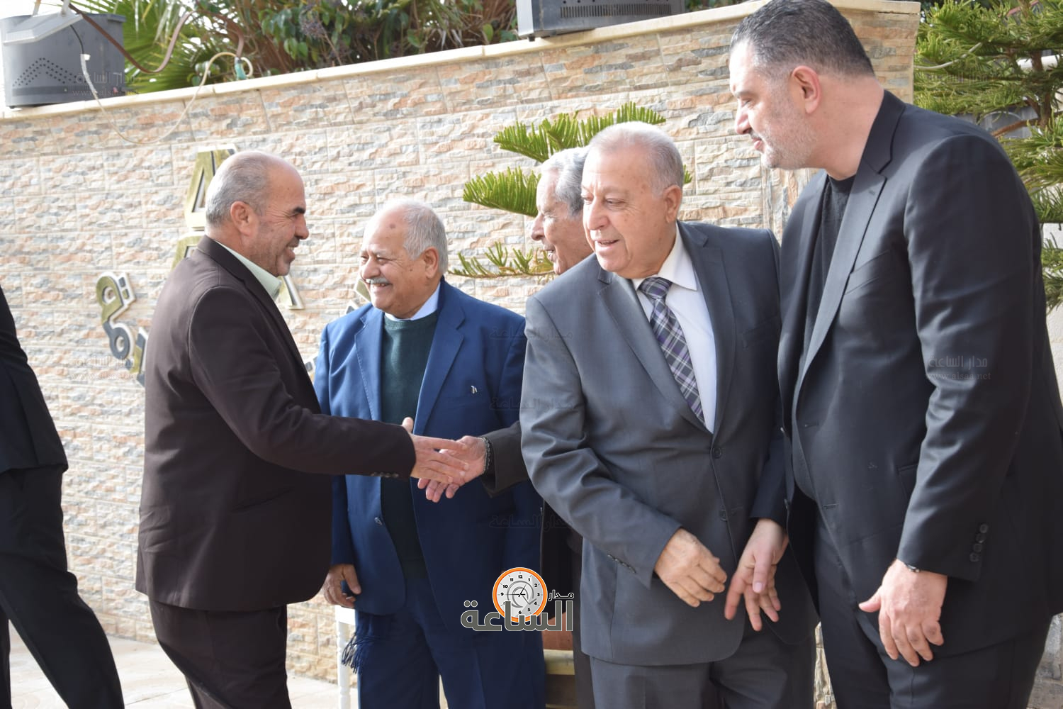 Madar Al-Saa Images 0.3224532210723621