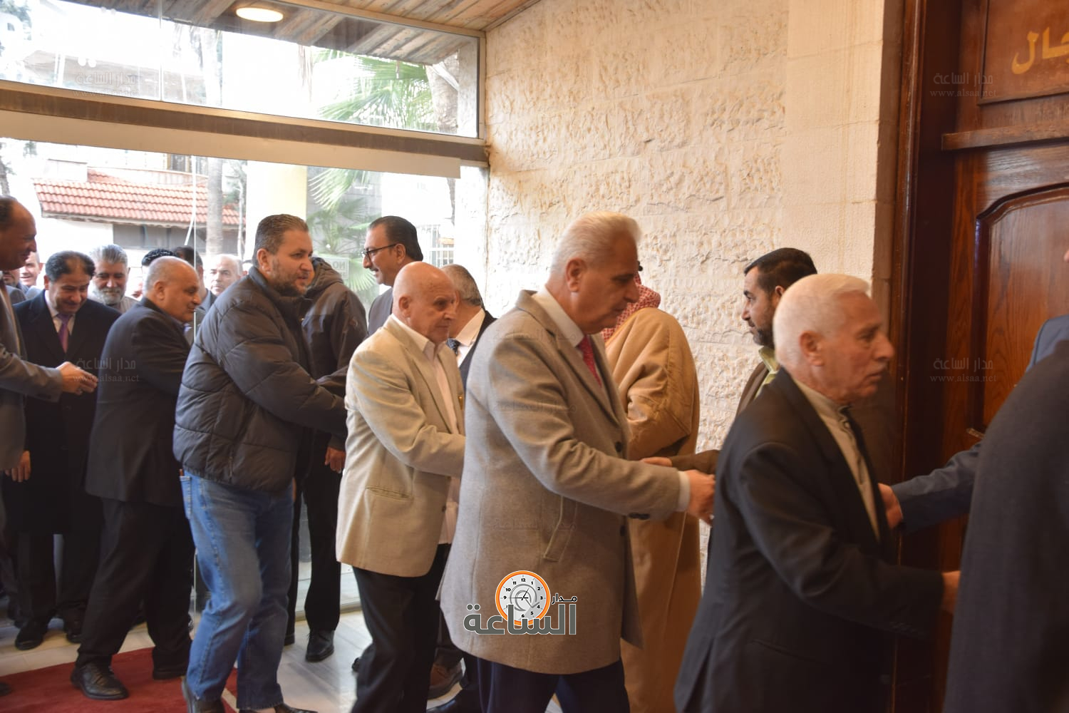 Madar Al-Saa Images 0.5923197428322726