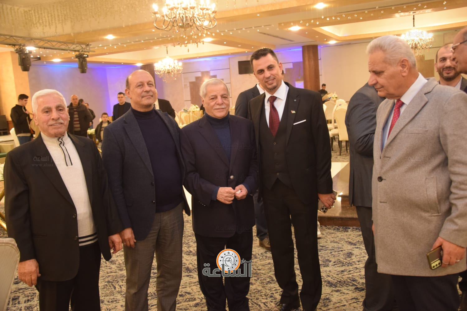 Madar Al-Saa Images 0.24180578853687595