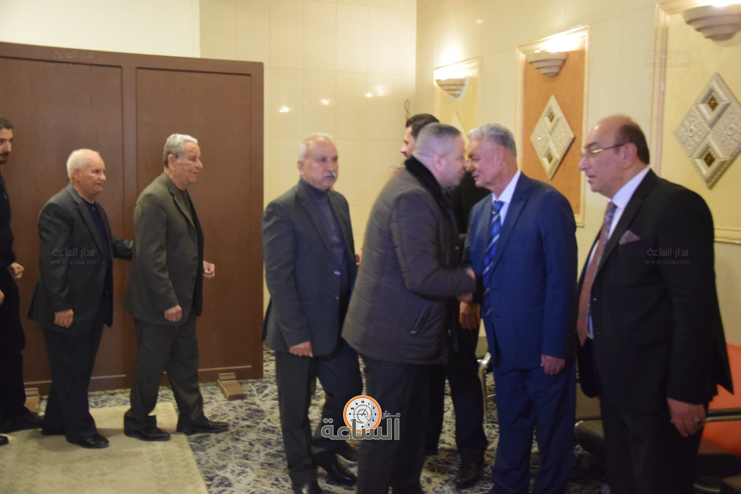 Madar Al-Saa Images 0.024759436128121592