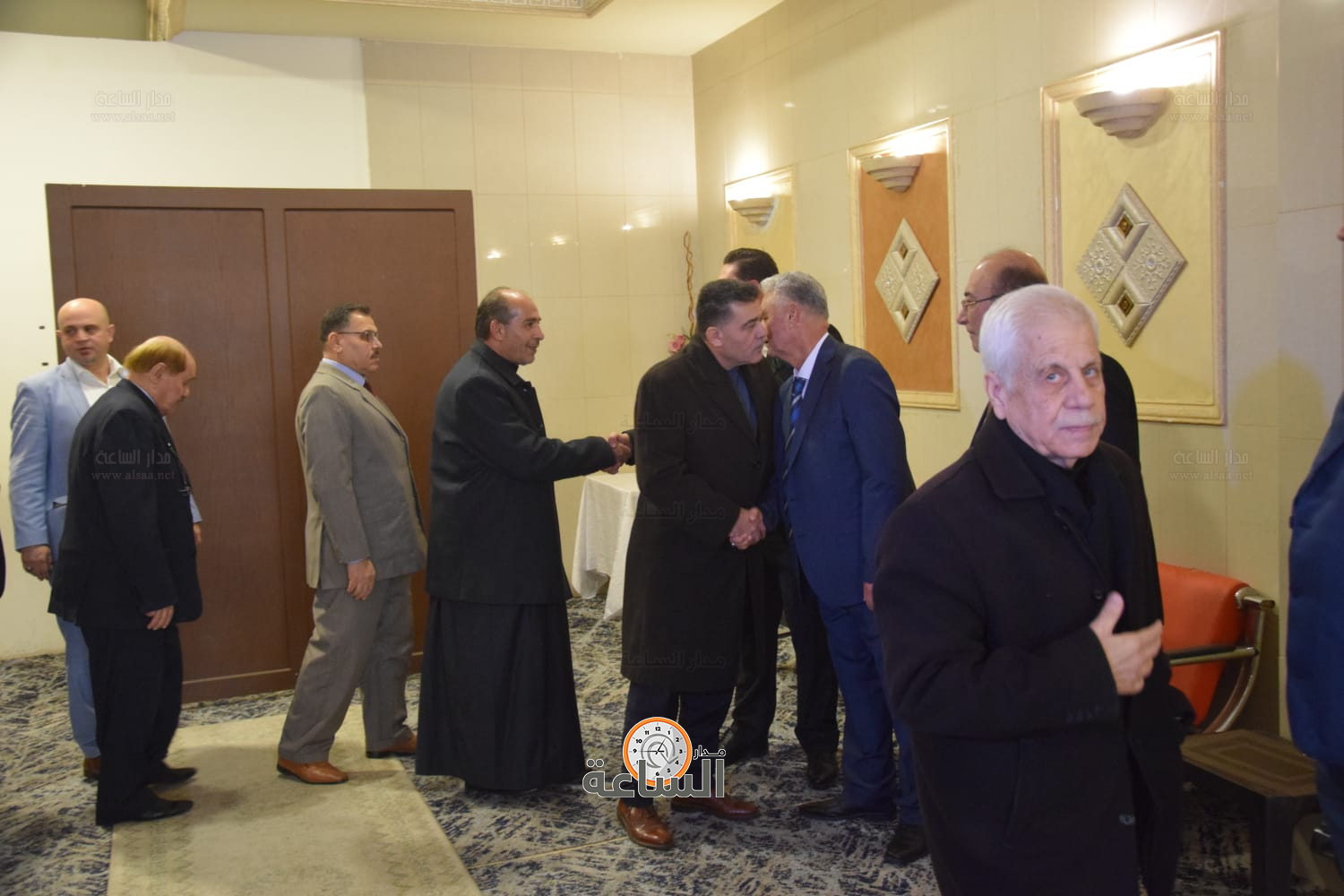 Madar Al-Saa Images 0.419116430239051