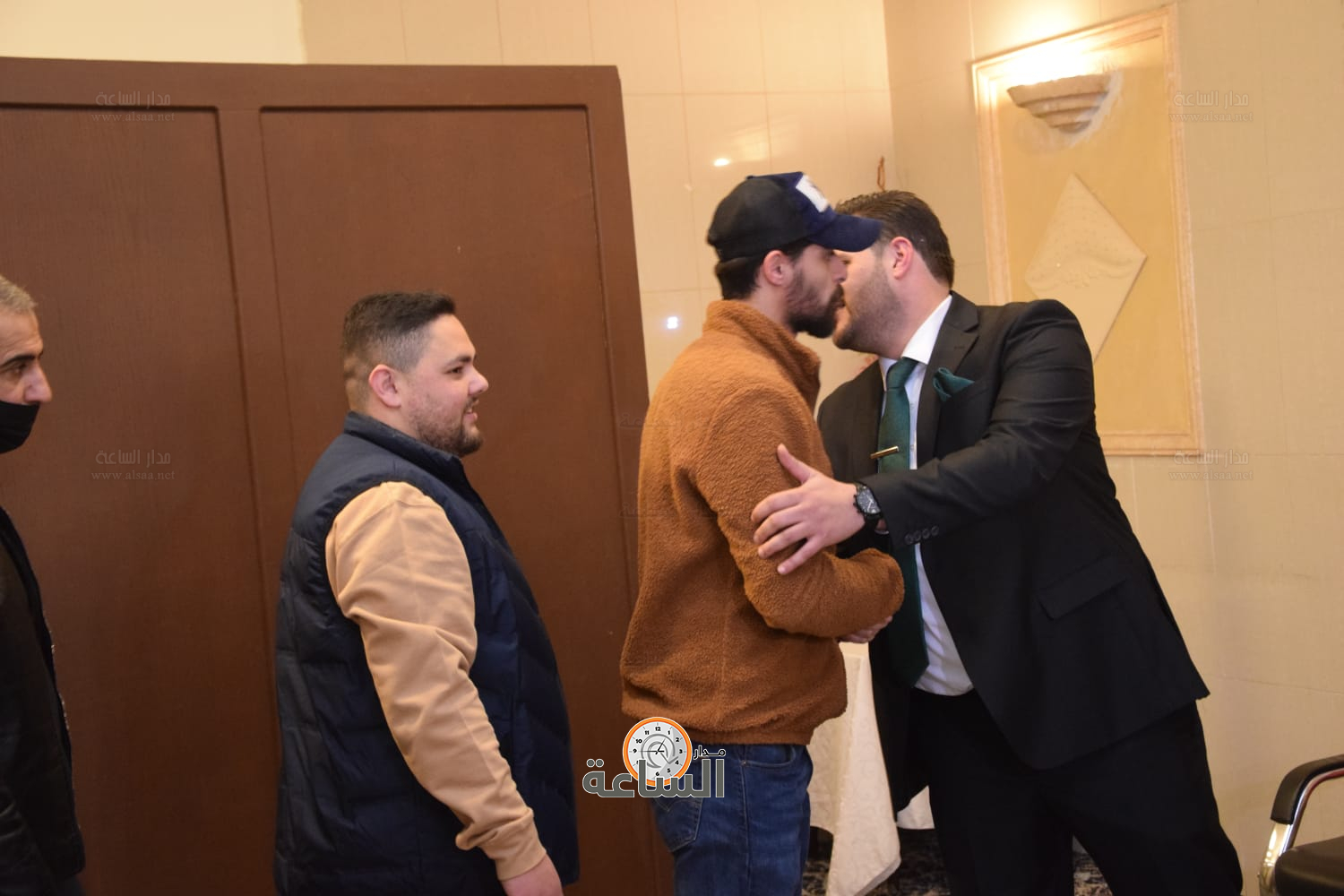 Madar Al-Saa Images 0.7931184603350844