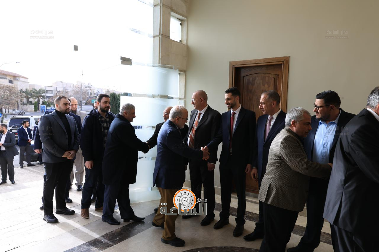 Madar Al-Saa Images 0.4645223689667659