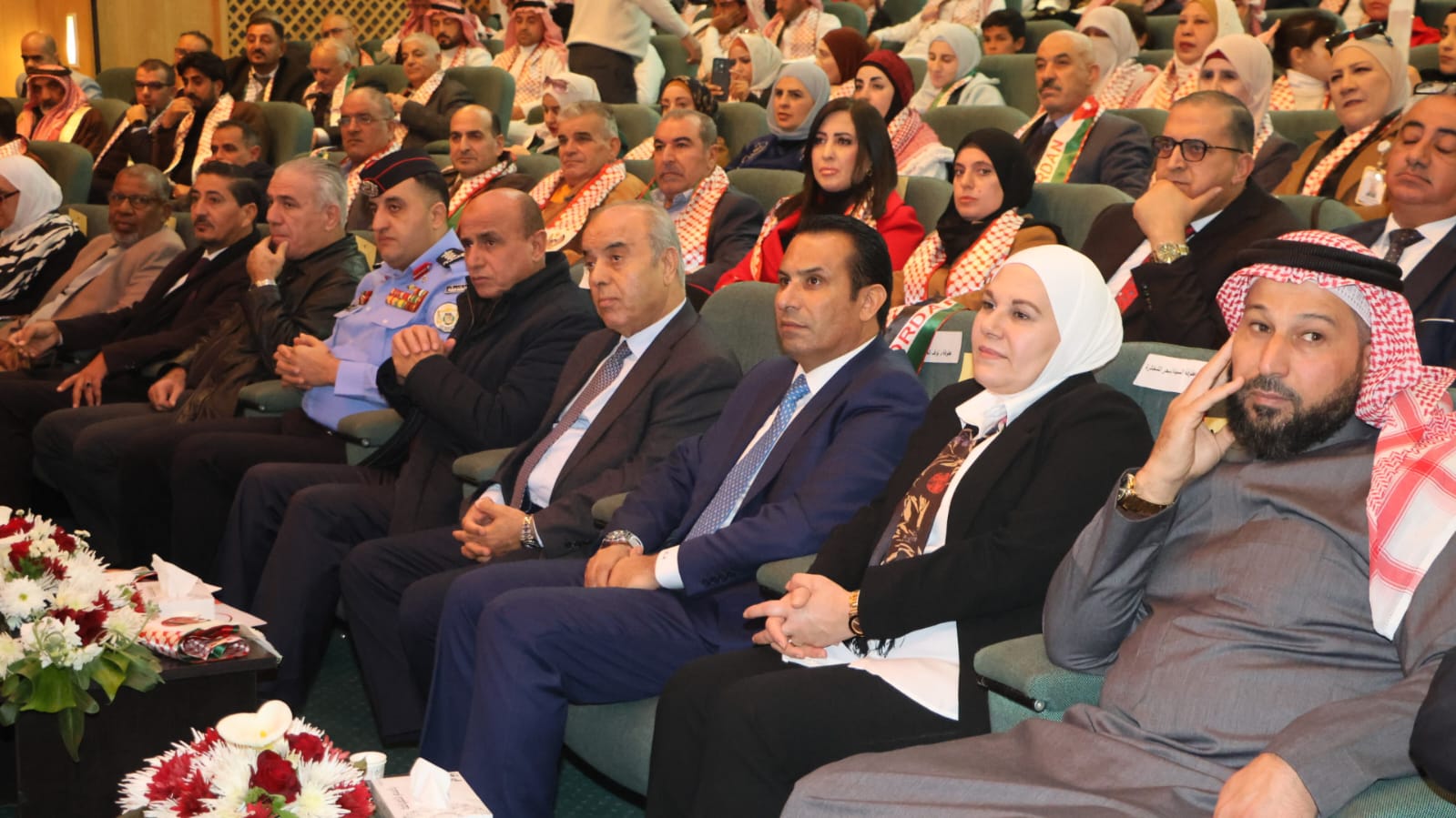 Madar Al-Saa Images 0.333257316272783