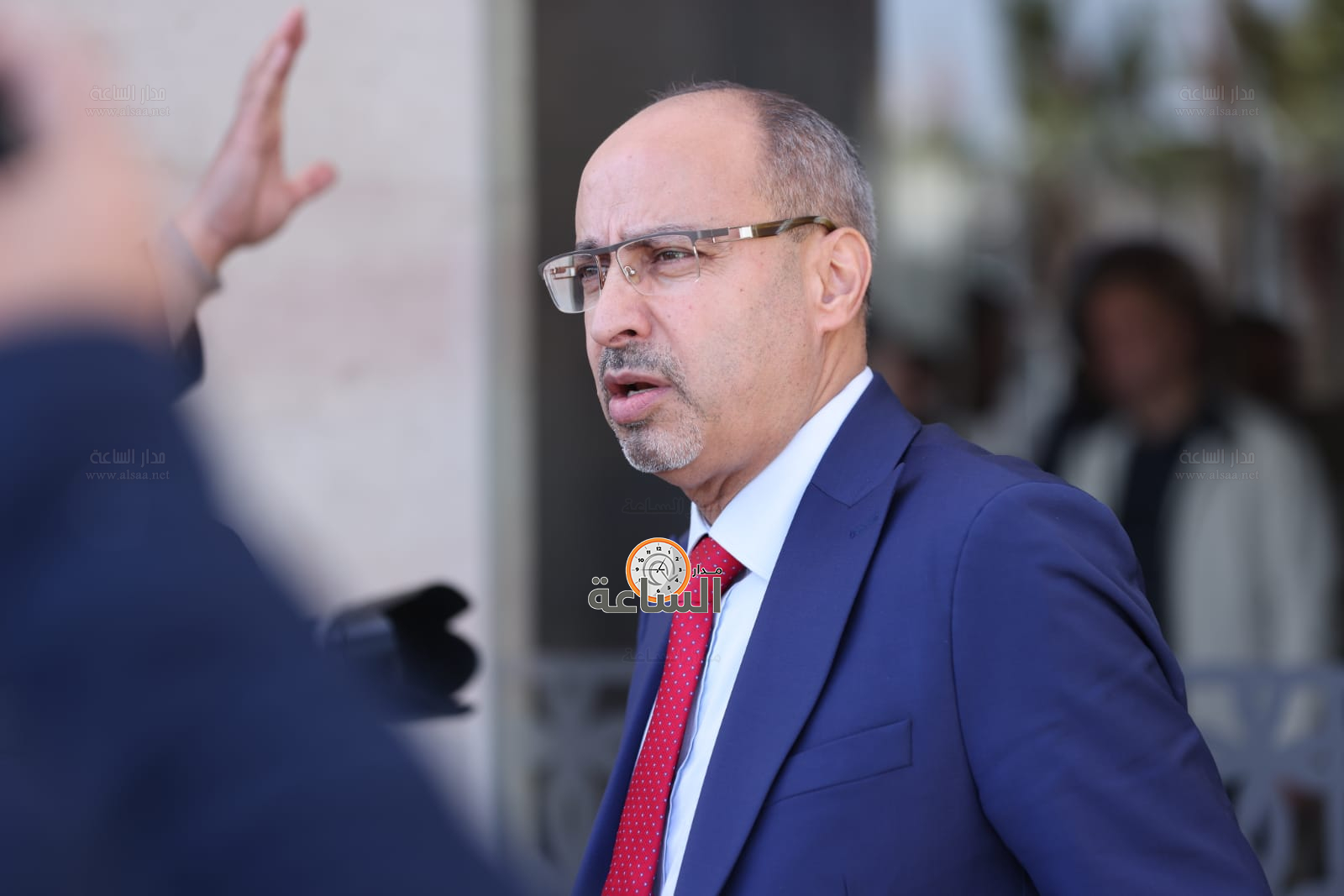 Madar Al-Saa Images 0.06463042368899807