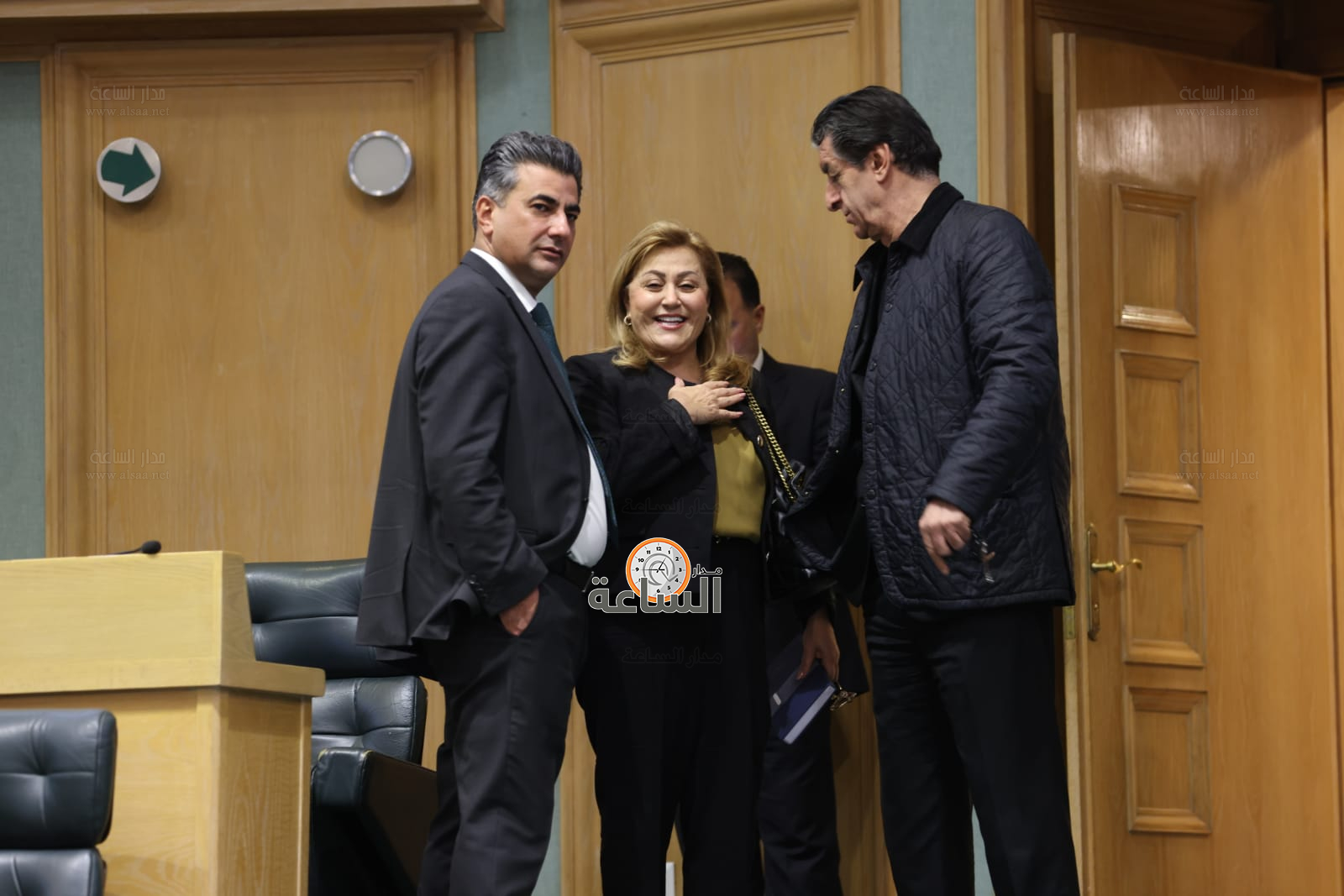 Madar Al-Saa Images 0.572047423903