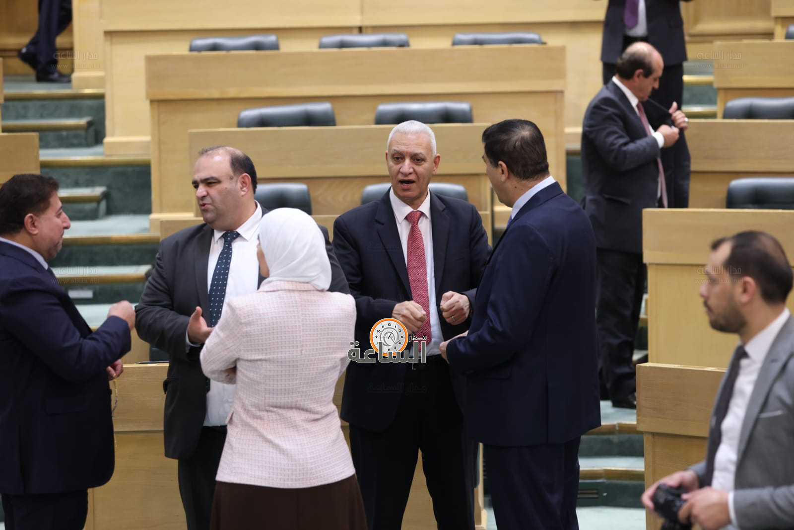 Madar Al-Saa Images 0.025736372798760287