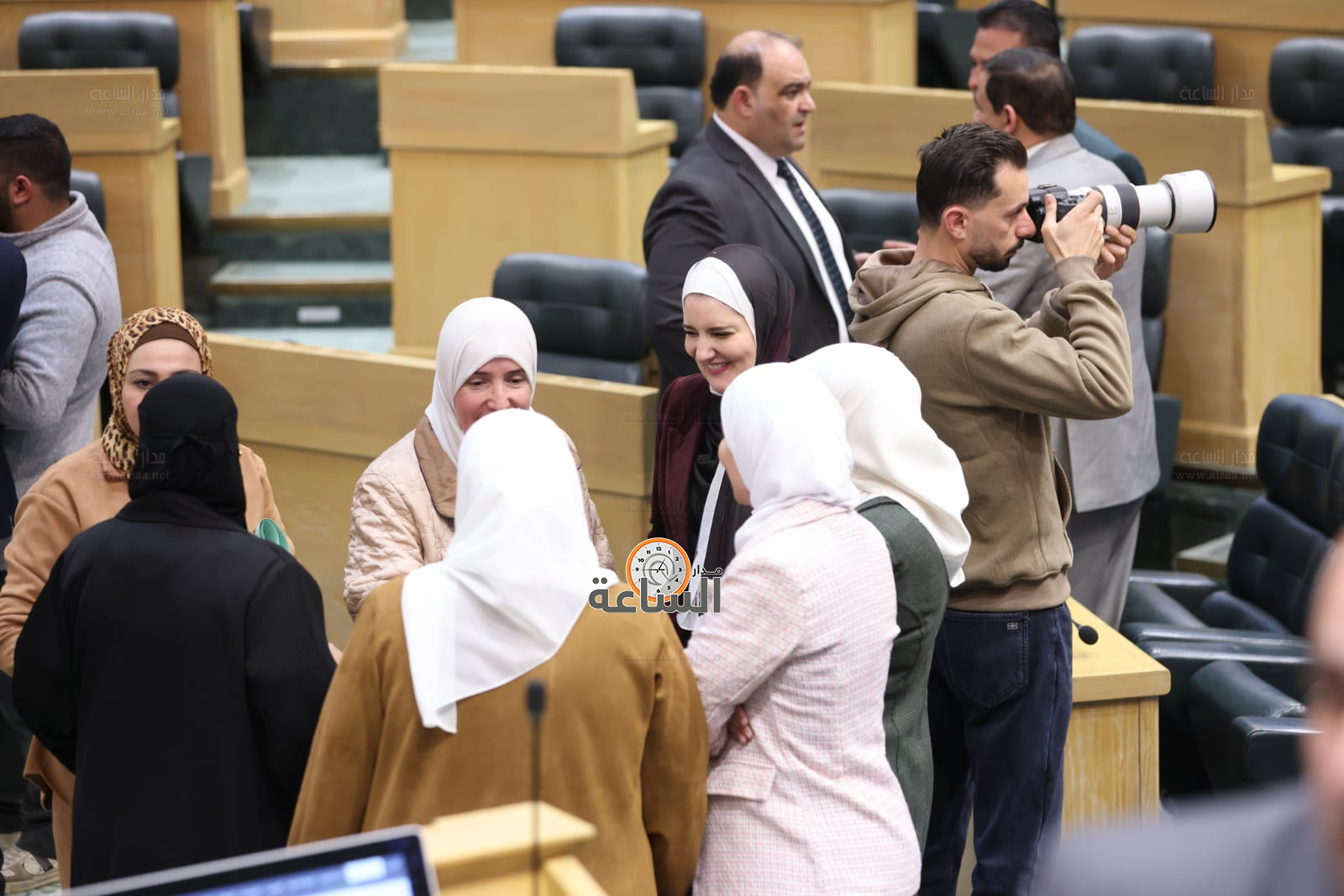 Madar Al-Saa Images 0.6434931637218575